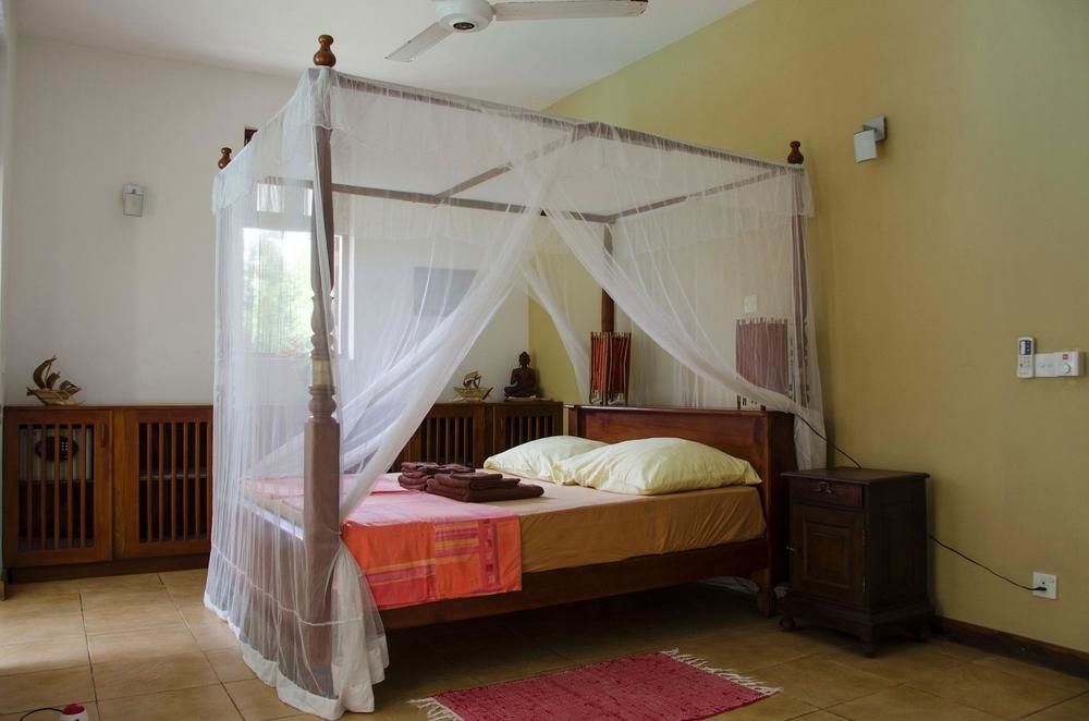Villa Tara Hikkaduwa Exterior photo