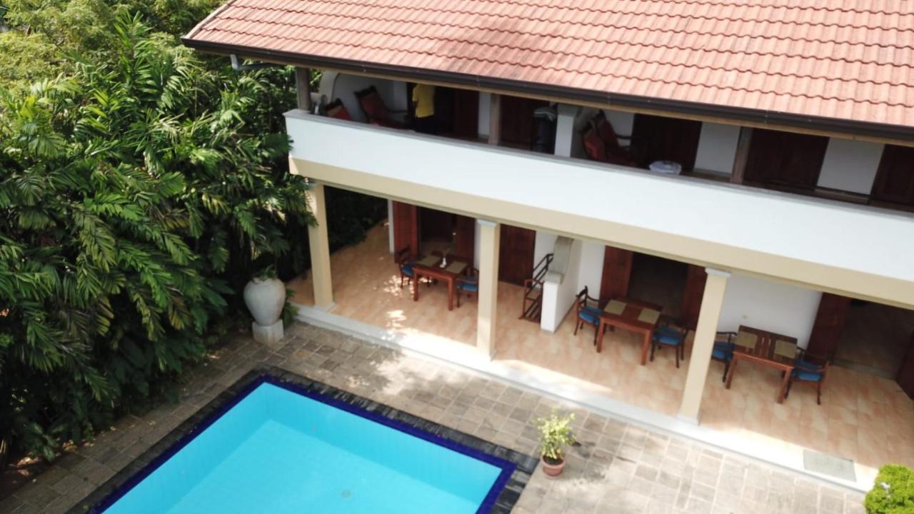 Villa Tara Hikkaduwa Exterior photo