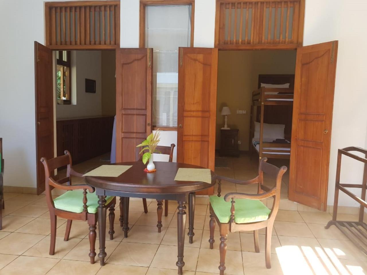 Villa Tara Hikkaduwa Exterior photo